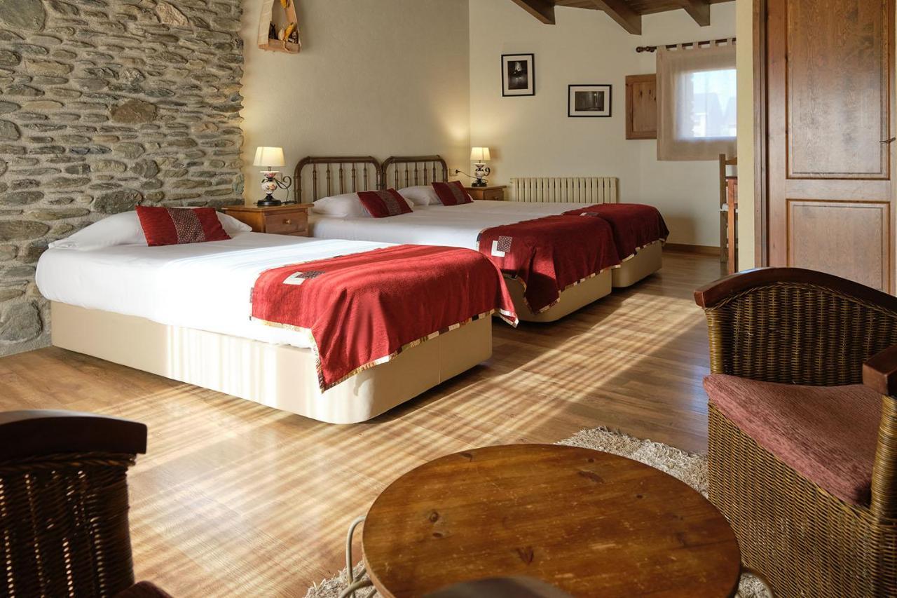 Cal Marrufes Guest House Puigcerda Exterior photo