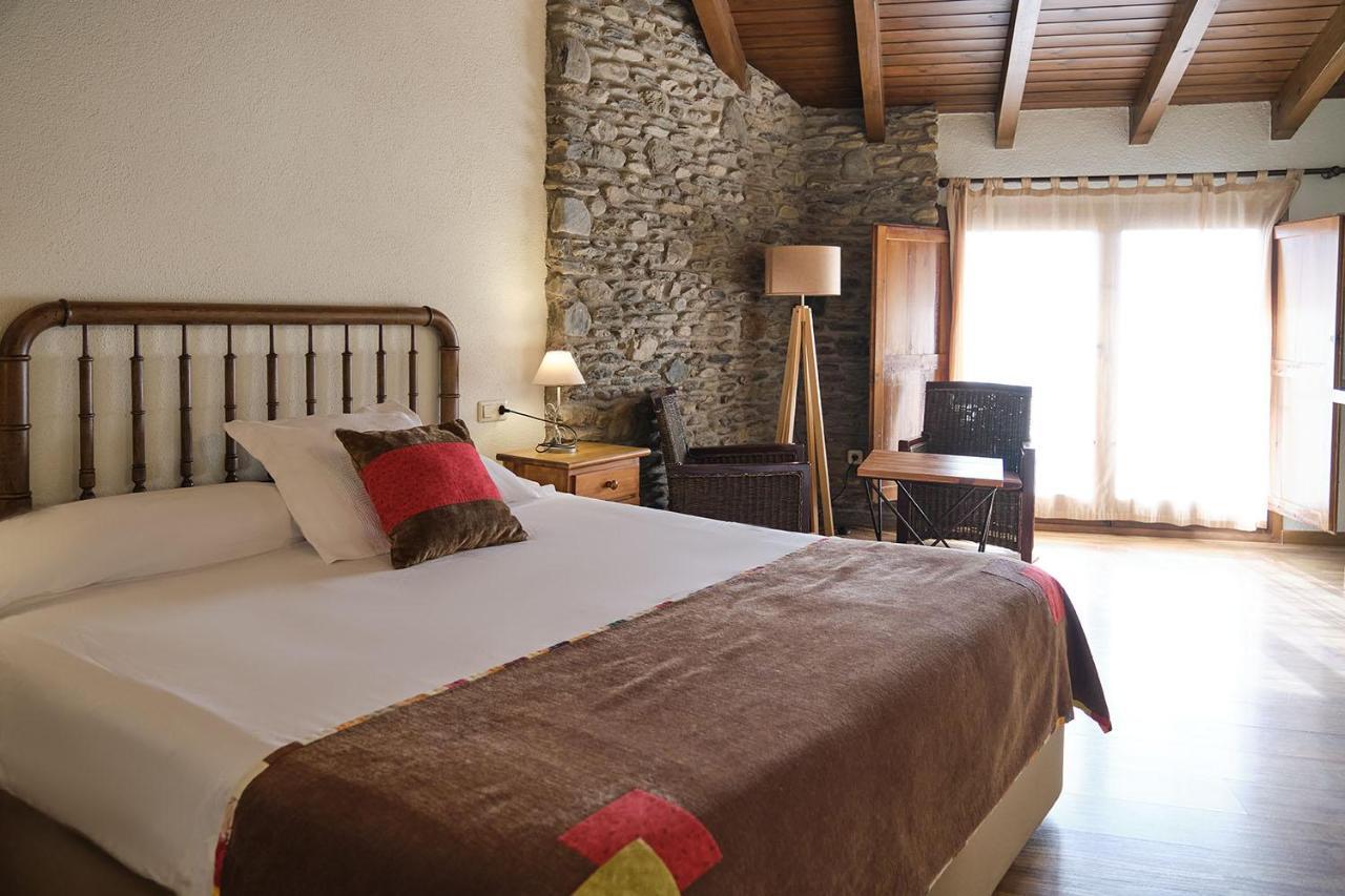 Cal Marrufes Guest House Puigcerda Exterior photo
