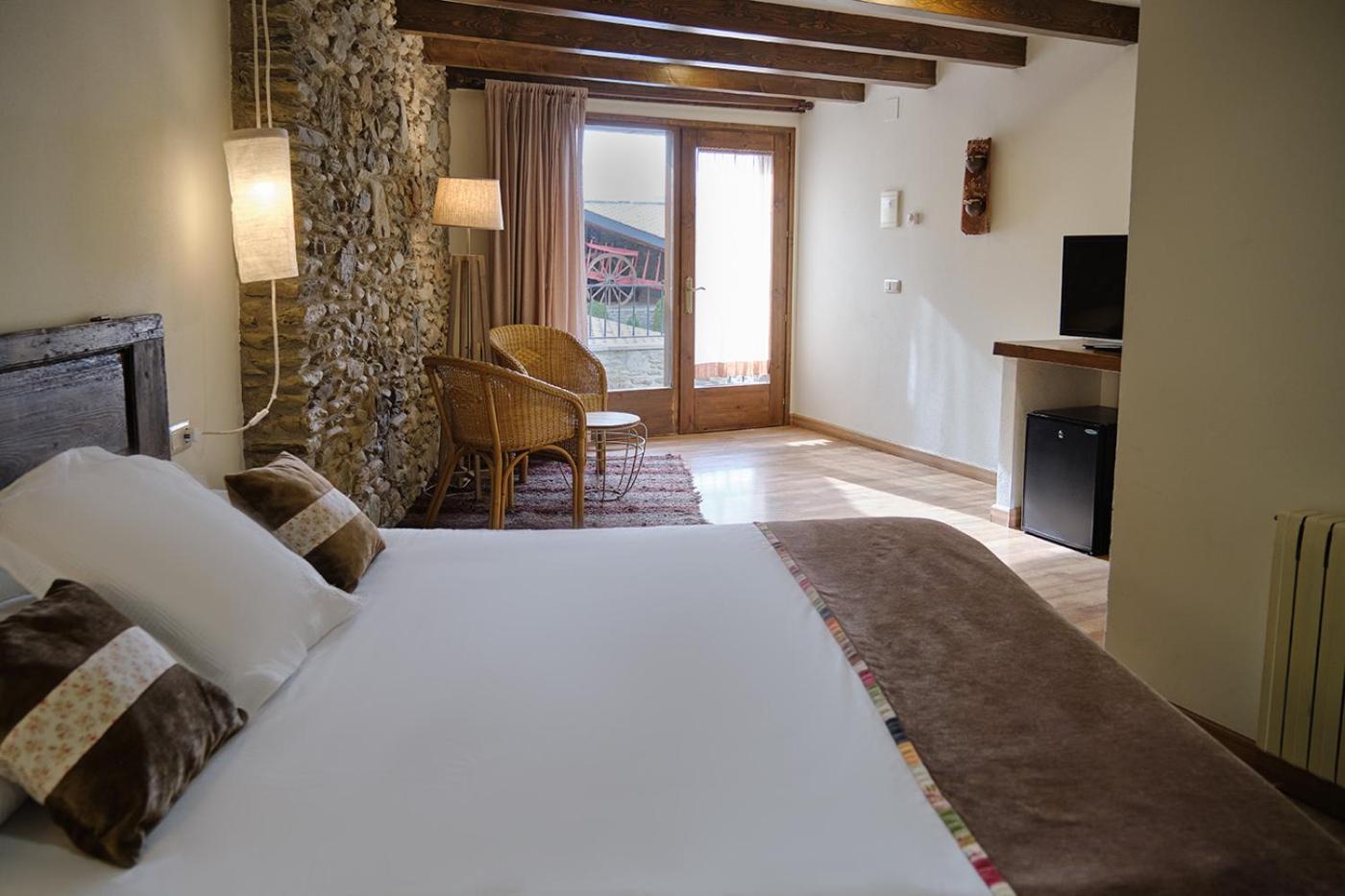 Cal Marrufes Guest House Puigcerda Exterior photo