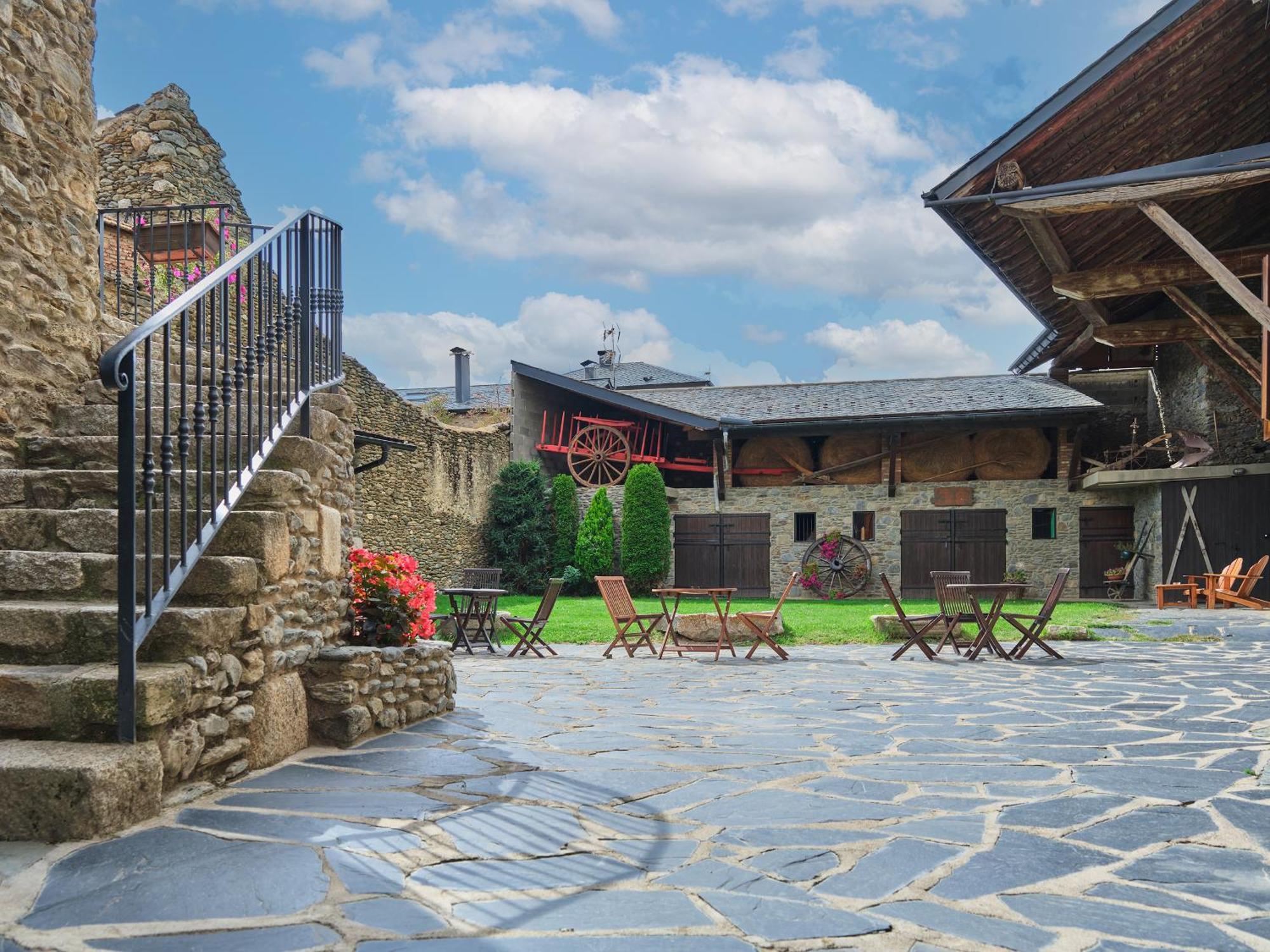 Cal Marrufes Guest House Puigcerda Exterior photo