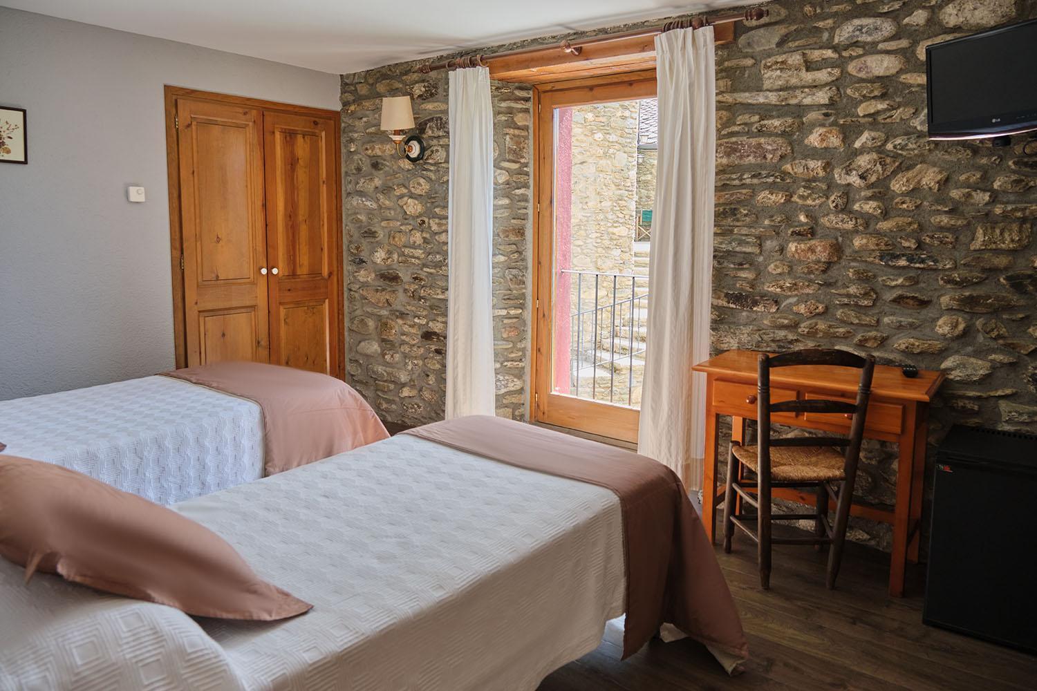 Cal Marrufes Guest House Puigcerda Exterior photo